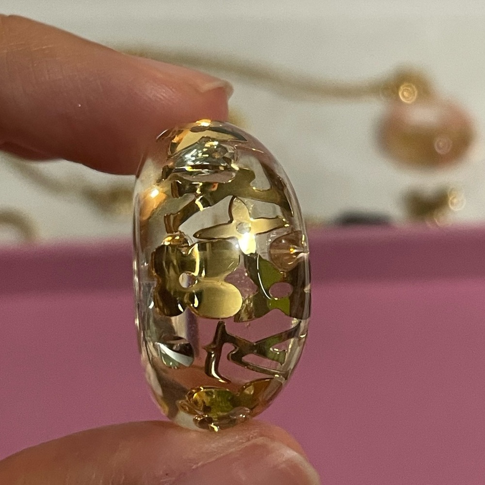 Louis Vuitton Clear Inclusion Ring 🤍 - Picture 4 of 6